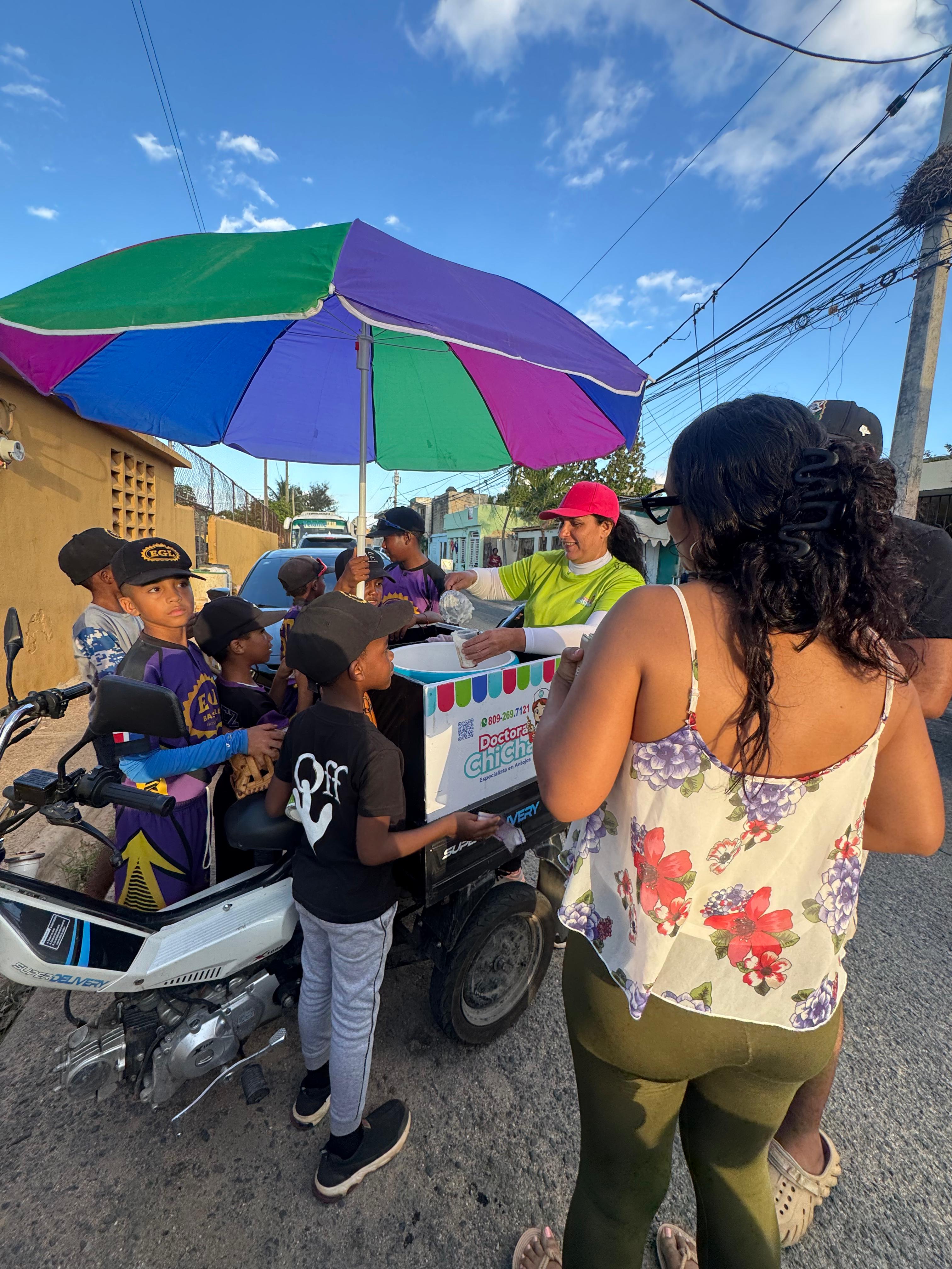 Clientes disfrutando